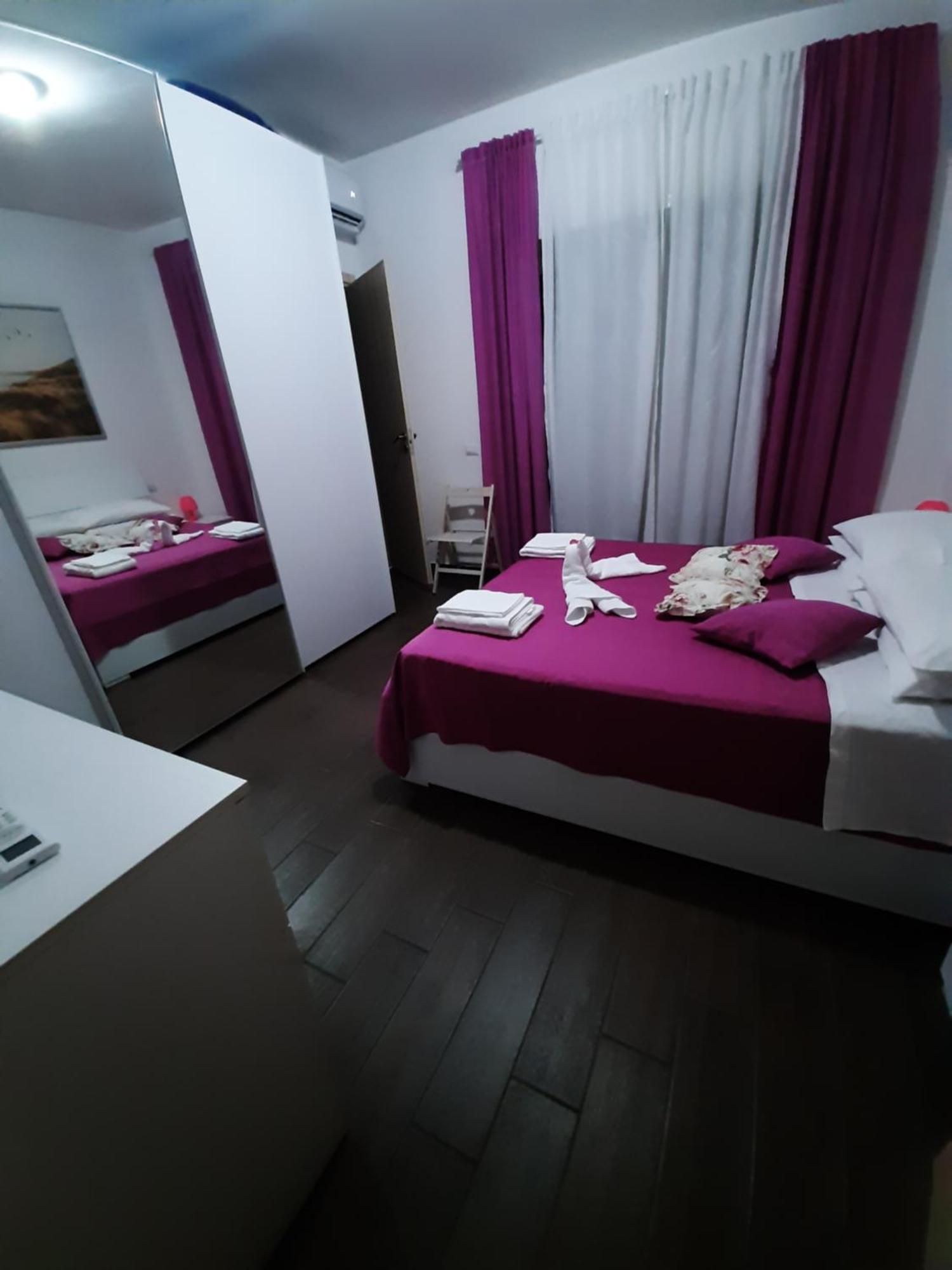 Bed and Breakfast Da Lucia Рим Екстер'єр фото